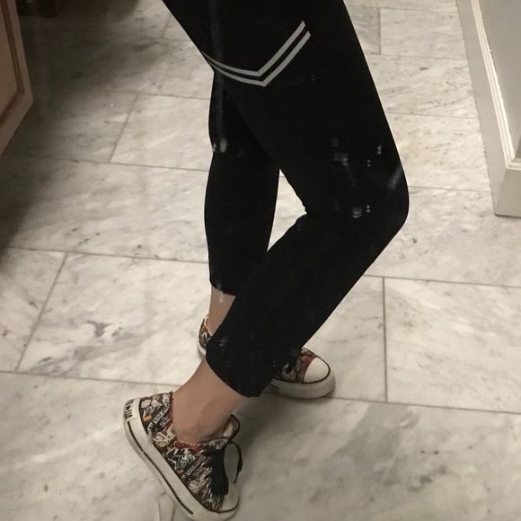 Converse sneakers beautiful color size 5.5 - Picture 2 of 4